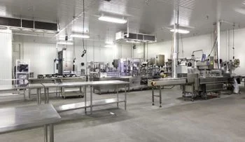 Compressed air is used in a wide variety of manufacturing and commercial applications, and in some industries, such as food handling, the quality of the air is extremely important.